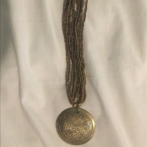 Gold circle necklace